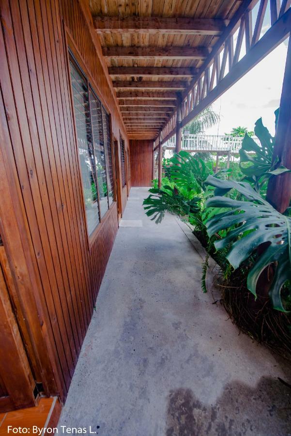 Linda Vista Hotel Rio Dulce Ngoại thất bức ảnh