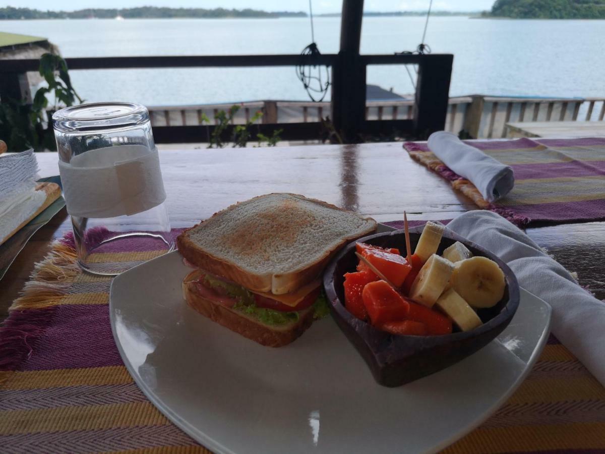 Linda Vista Hotel Rio Dulce Ngoại thất bức ảnh